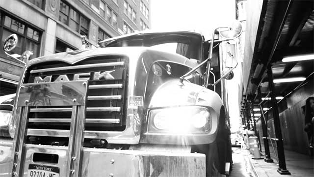 MACK TRUCKS